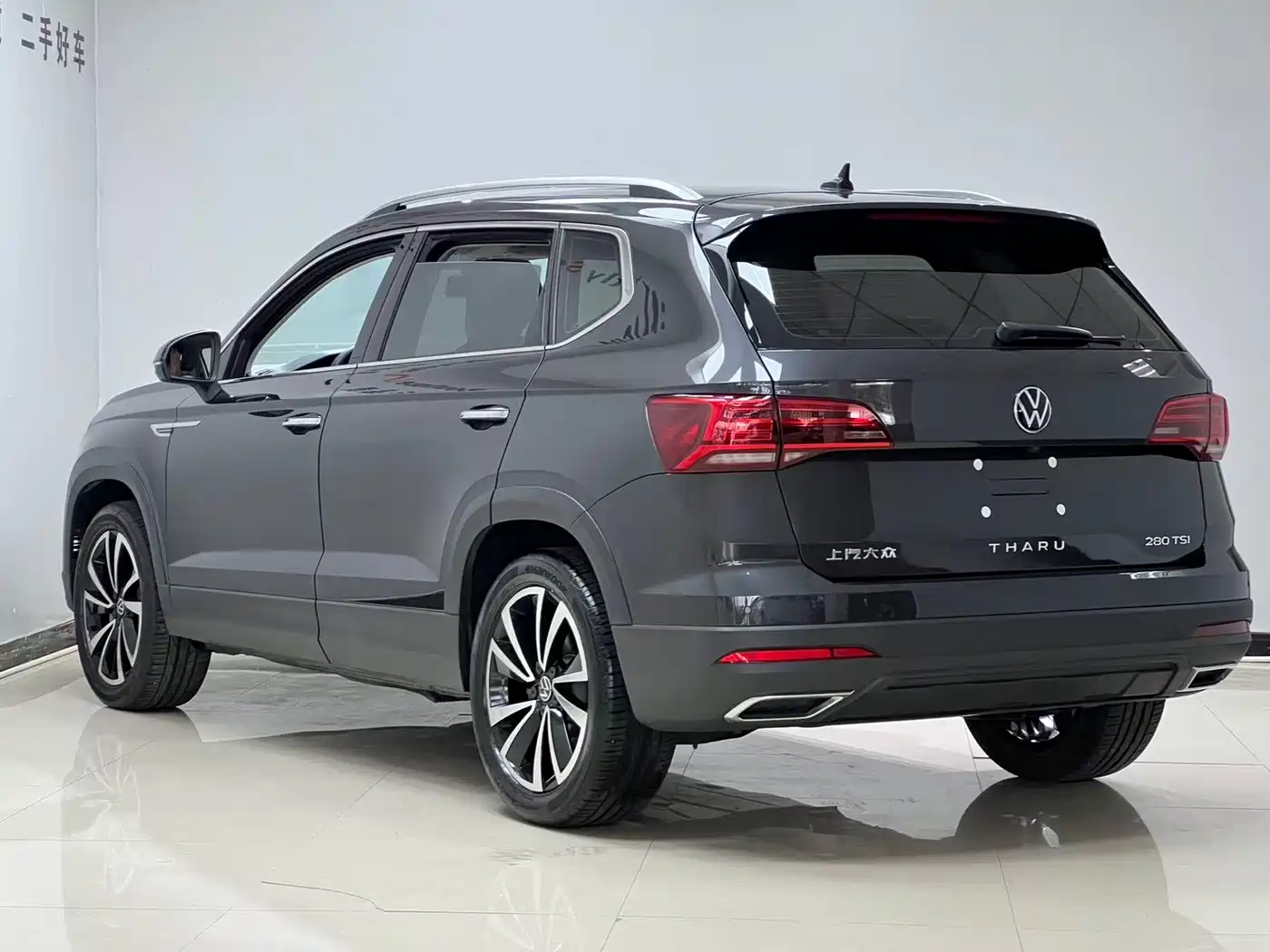 Volkswagen Tharu 2022 280TSI FWD Luxury Edition фото 4