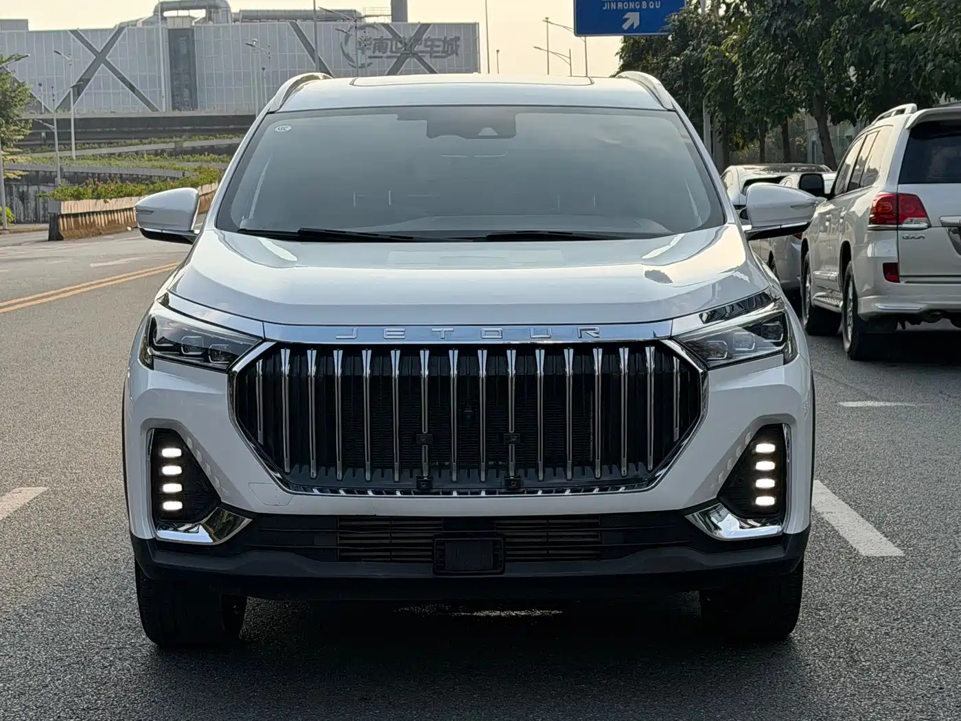 Jetour X90 2023 2023 Zilong 2.0T DCT Ever-victorious Edition 7-seater
