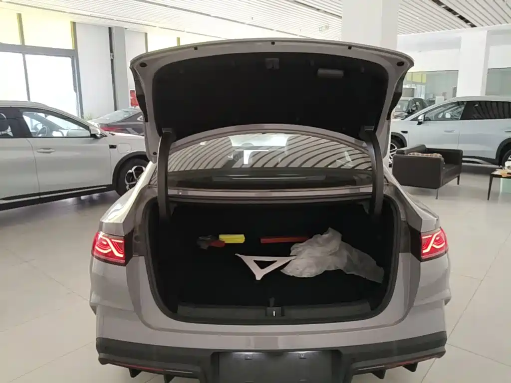 BYD Qin L 2026 2026 Model DM-i Smart Drive Edition 128KM Pioneer