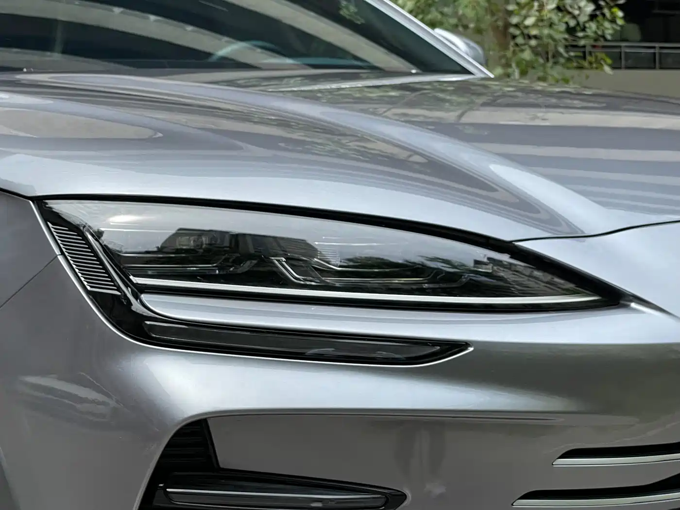 BYD Song PLUS PHEV 2024 Glory Edition DM-i 110km Flagship PLUS фото 8