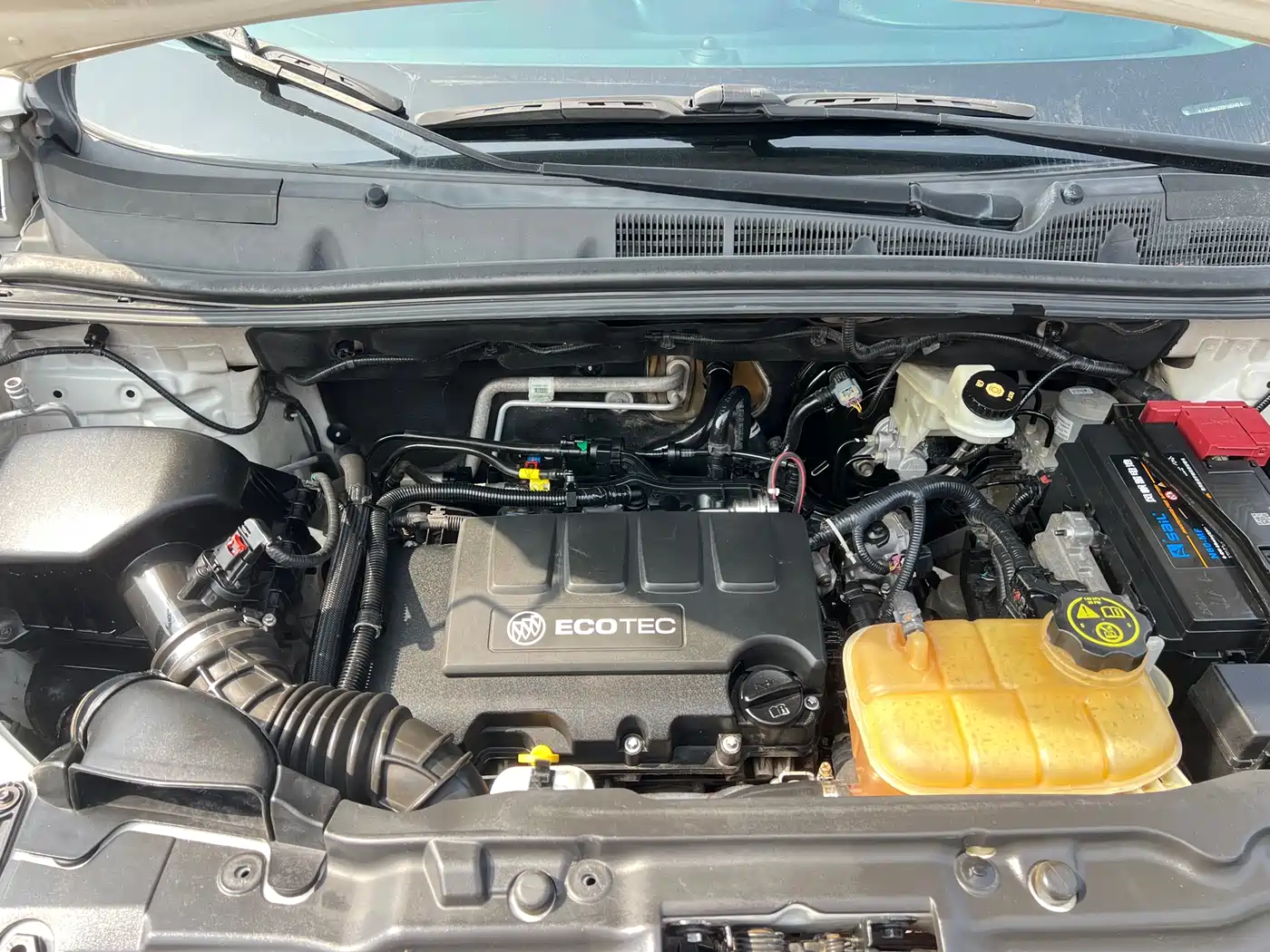 Buick Encore 2013 1.4T Automatic 2WD Leading фото 26