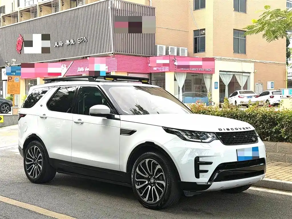 Land Rover Discovery 2017 3.0 SC V6 SE фото 3