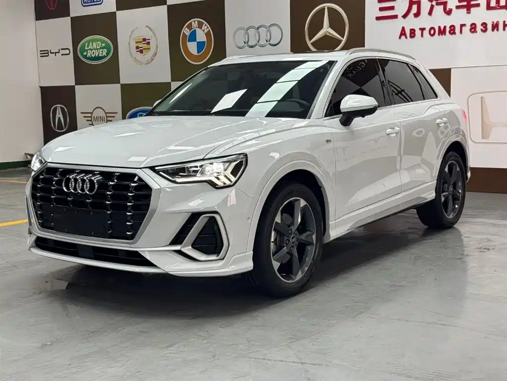 Audi Q3 2022 35 TFSI Fashion Dynamic