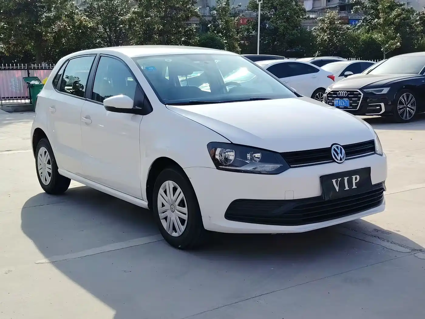 Volkswagen Polo 2016 1.4L Manual Trend фото 2