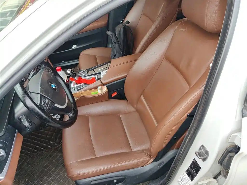 BMW 5 Series 2014 520Li Elegance фото 8
