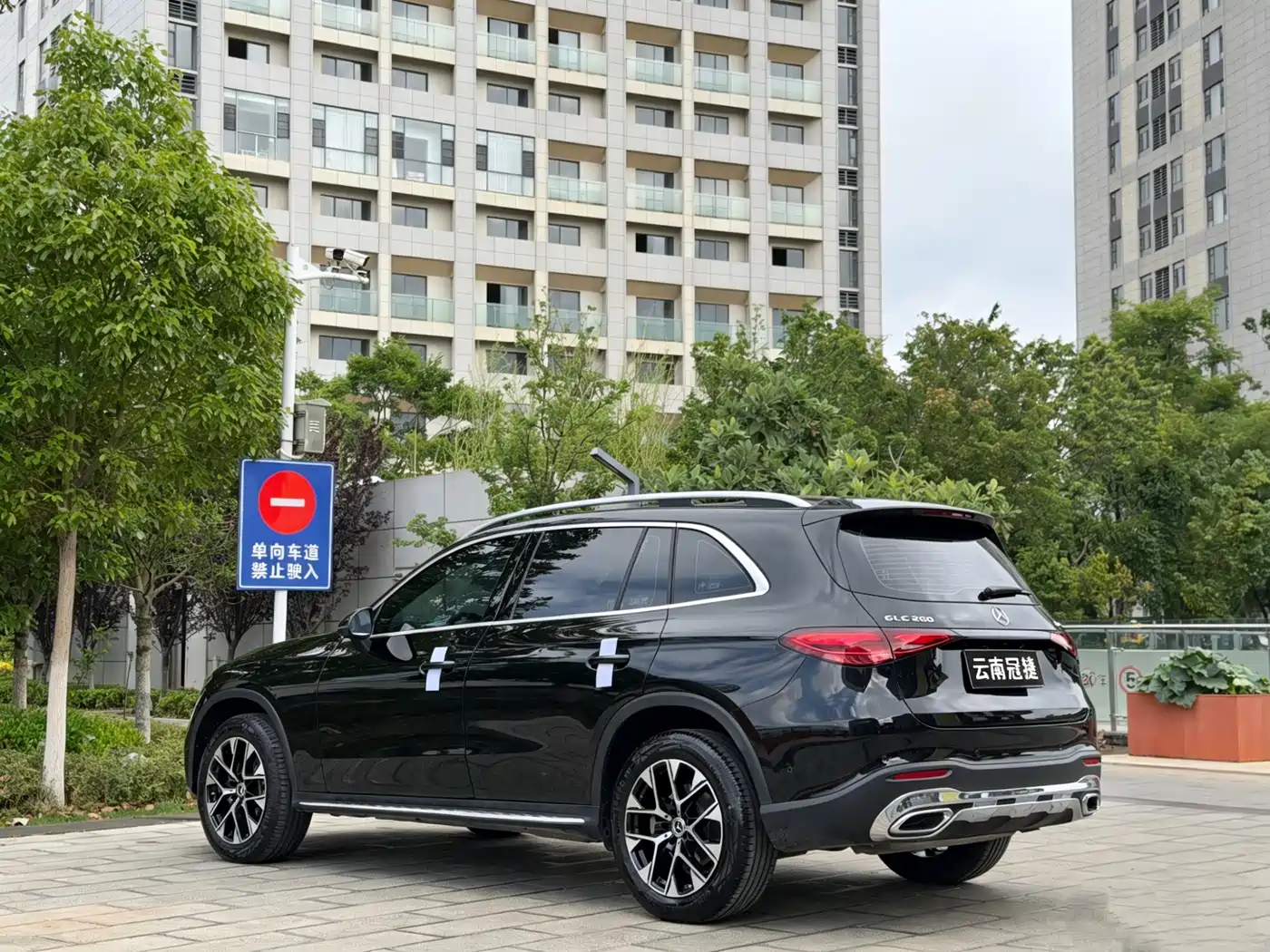 Mercedes-Benz GLC 2024 GLC 260 L 4MATIC Dynamic 5-seater фото 9