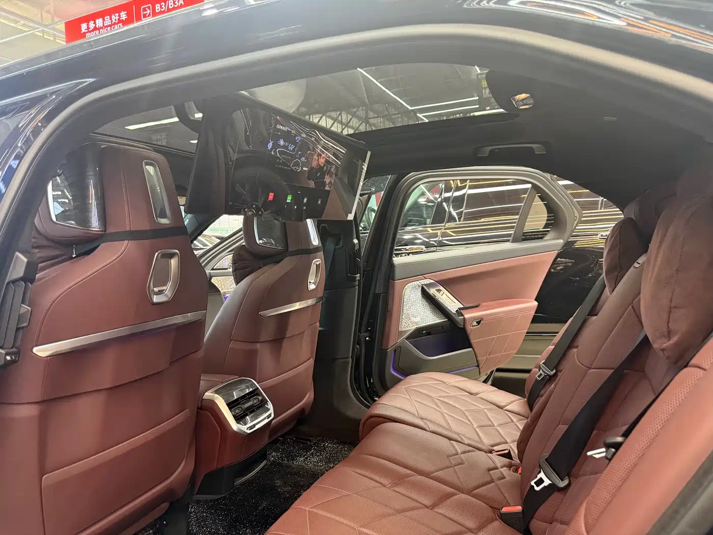 BMW i7 2023 eDrive50L Premium M Sport Package фото 16