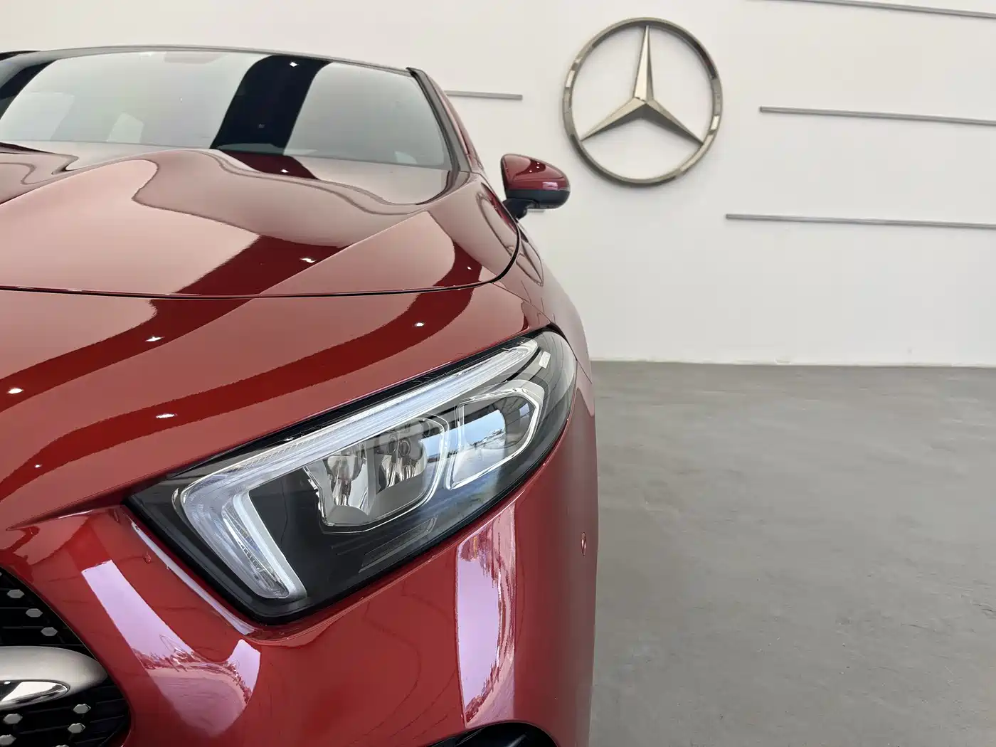 Mercedes-Benz A-Class 2019 A 200 L Sport Sedan фото 5