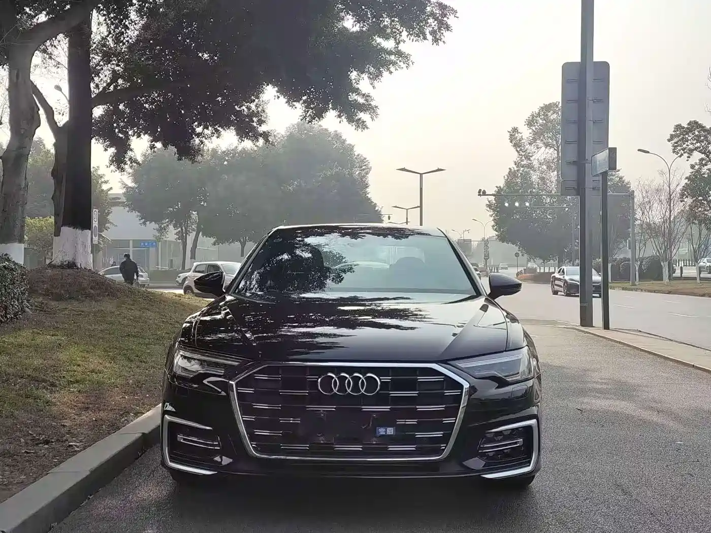 Audi A6L 2024 40 TFSI Luxury Dynamic фото 2