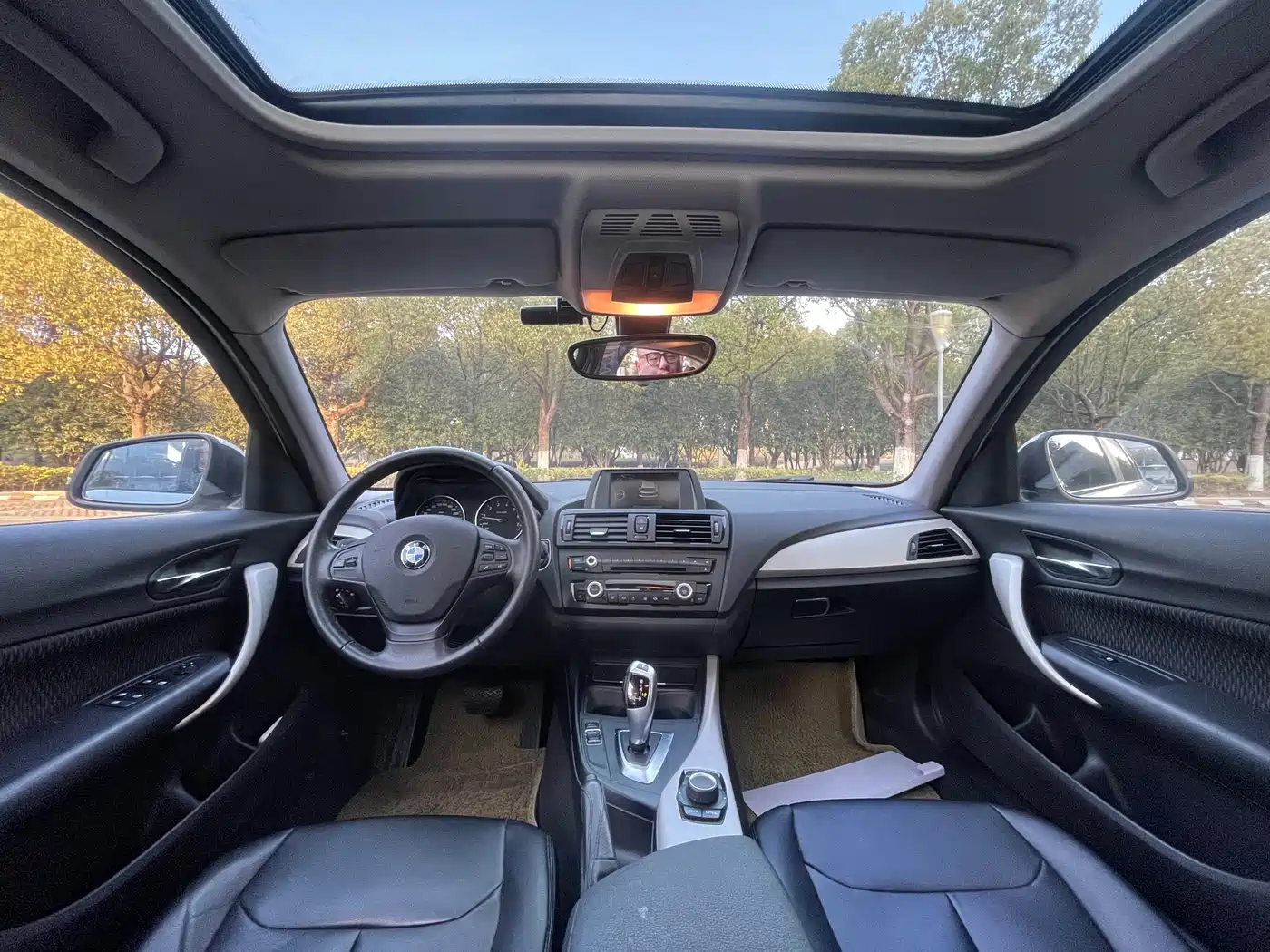 BMW 1 Series (Import) 2013 Facelift 118i Leading Model фото 12