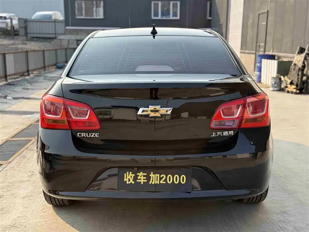 Chevrolet Cruze 2016 1.5L Automatic Fashion Sunroof Edition фото 7