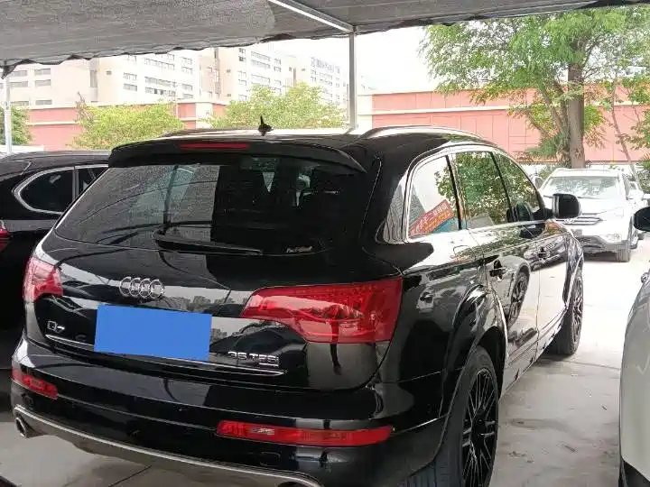 Audi Q7 2014 40 TFSI Off-road фото 10