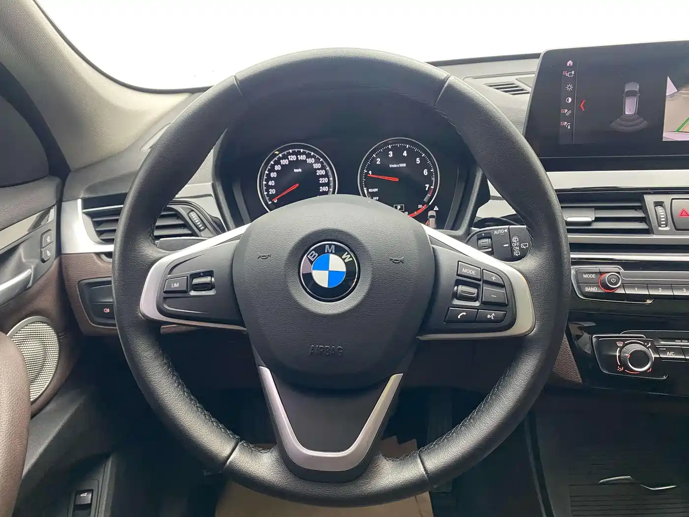 BMW X1 2021 sDrive20Li Fashion фото 32