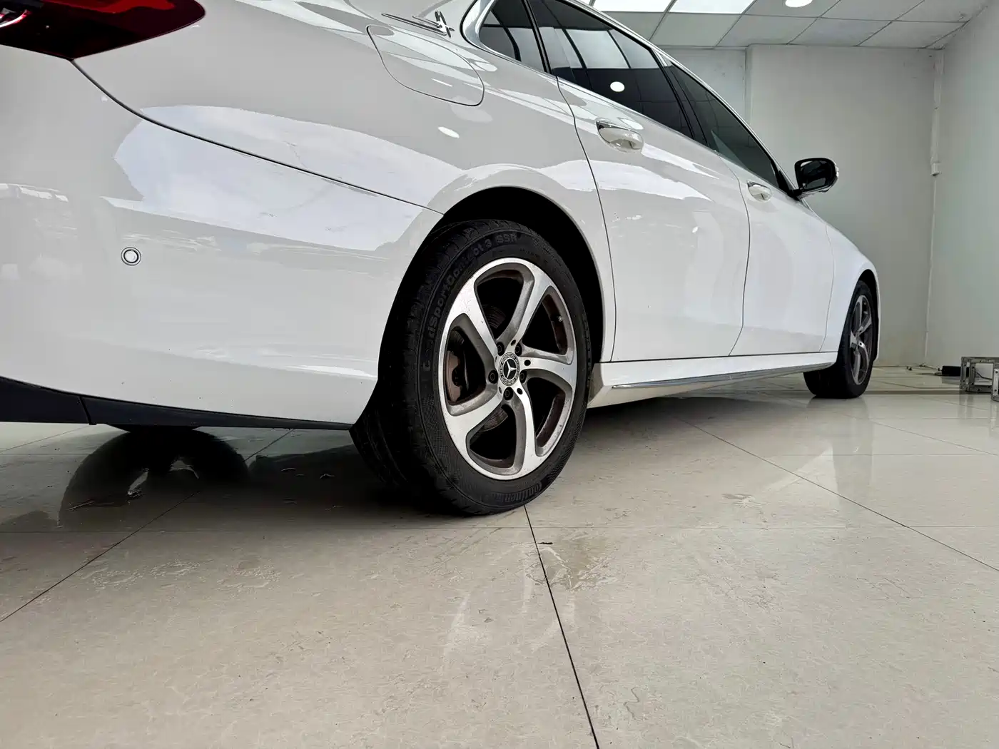 Mercedes-Benz E-Class 2017 E 300 L Sport Luxury фото 21