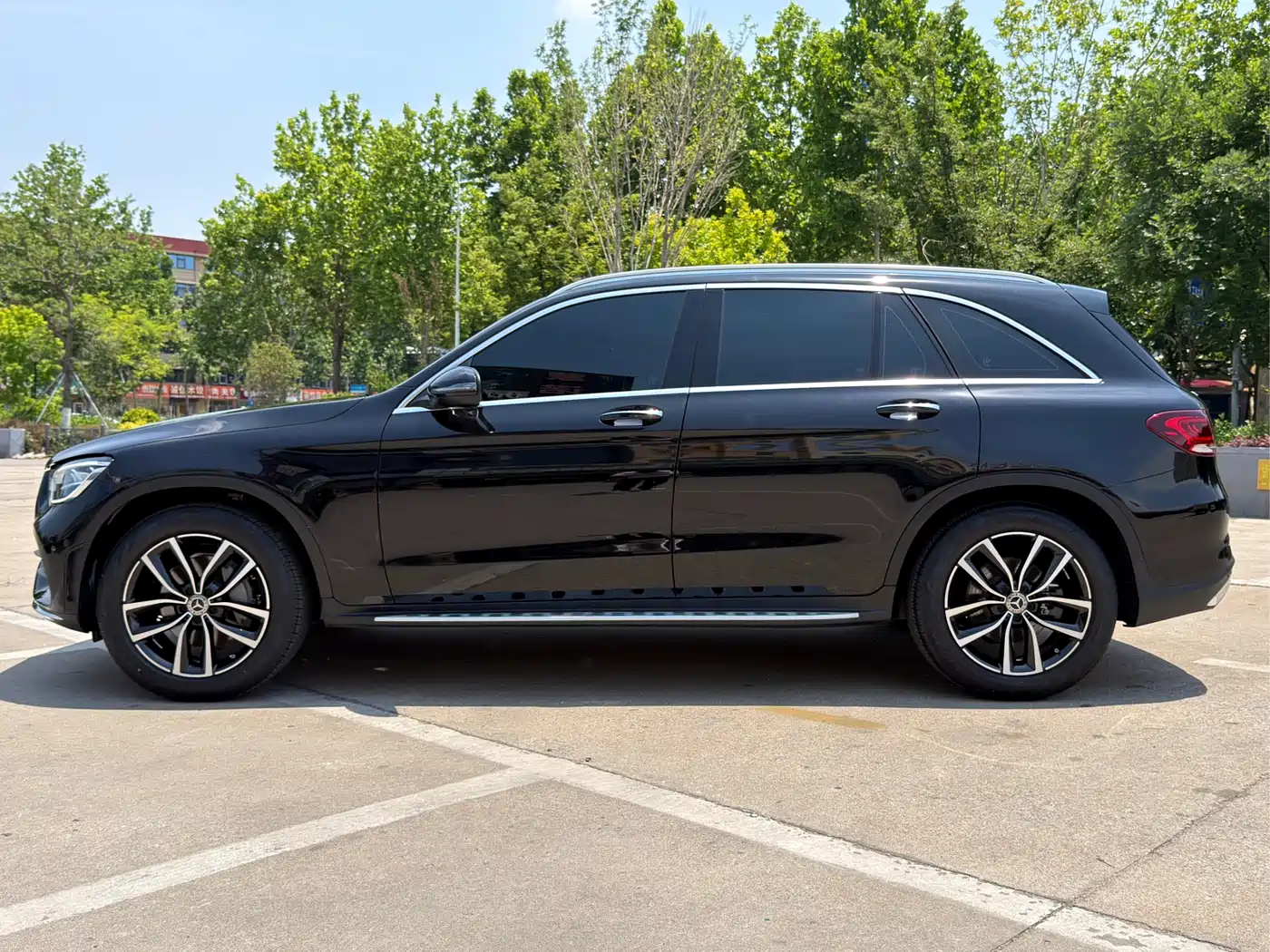 Mercedes-Benz GLC 2021 GLC 300 L 4MATIC Sporty фото 3