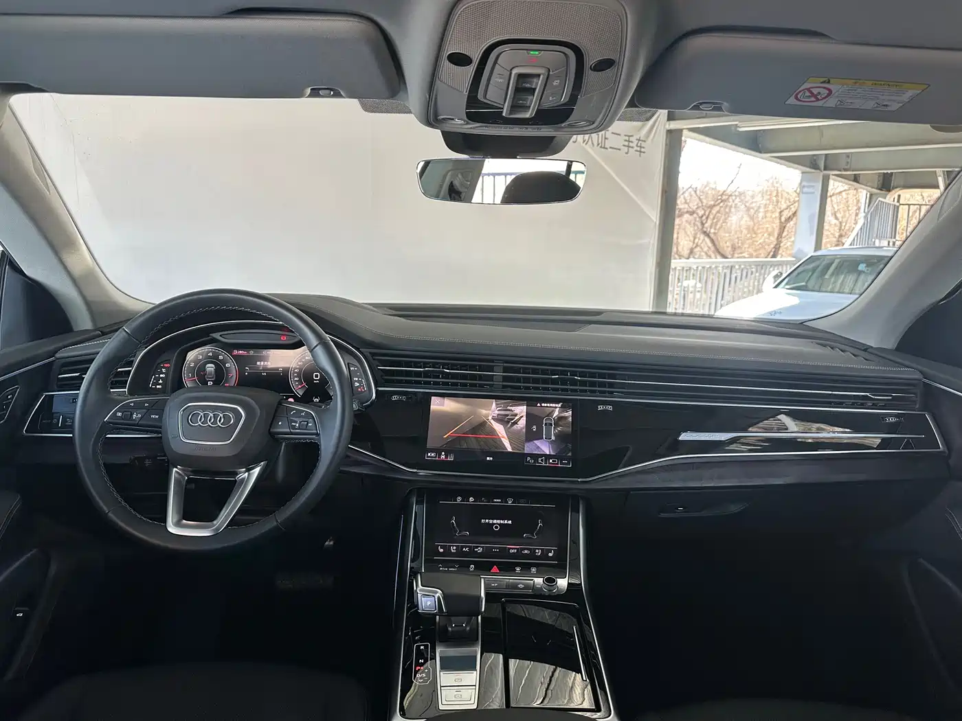 Audi Q8 2024 55 TFSI Luxury Sport фото 10