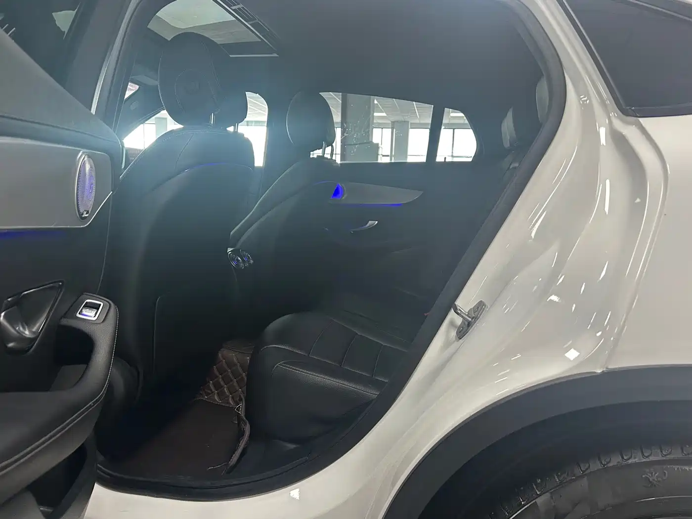 Mercedes-Benz GLC Coupe 2019 GLC 200 4MATIC Coupe SUV фото 6