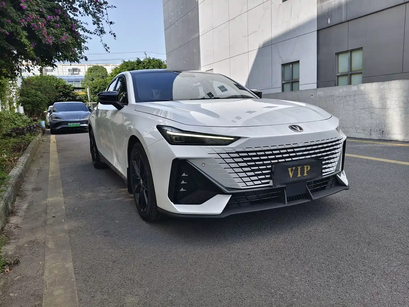 CHANGAN UNI-V