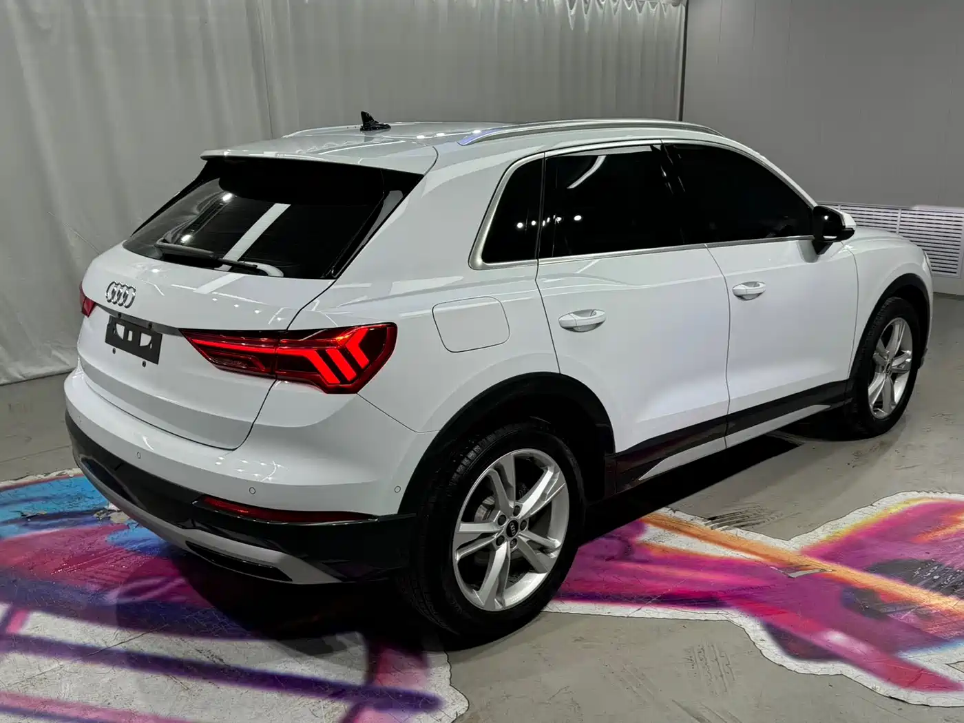 AUDI Q3