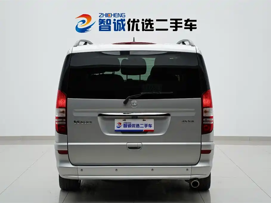 Mercedes-Benz Viano 2013 3.5L Haochi Edition фото 4