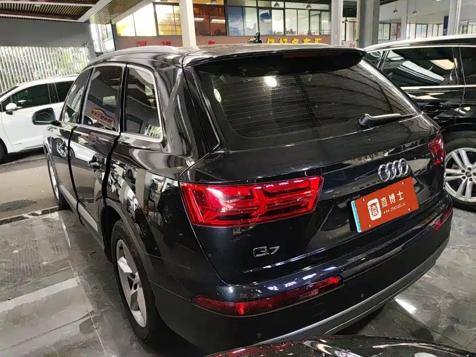 Audi Q7 2016 40 TFSI Comfort фото 8
