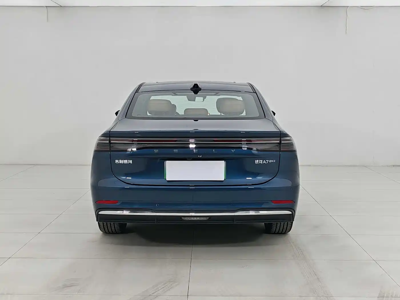 Geely Galaxy Galaxy A7 2025 EM-i фото 6
