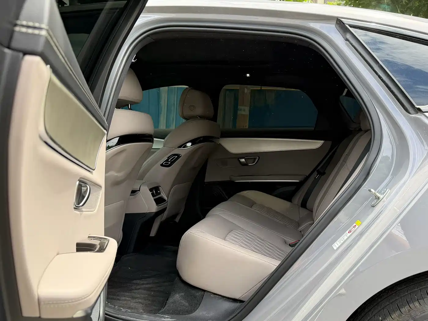 BYD Han 2025 DM-i Smart Drive Edition 125KM Elite фото 6
