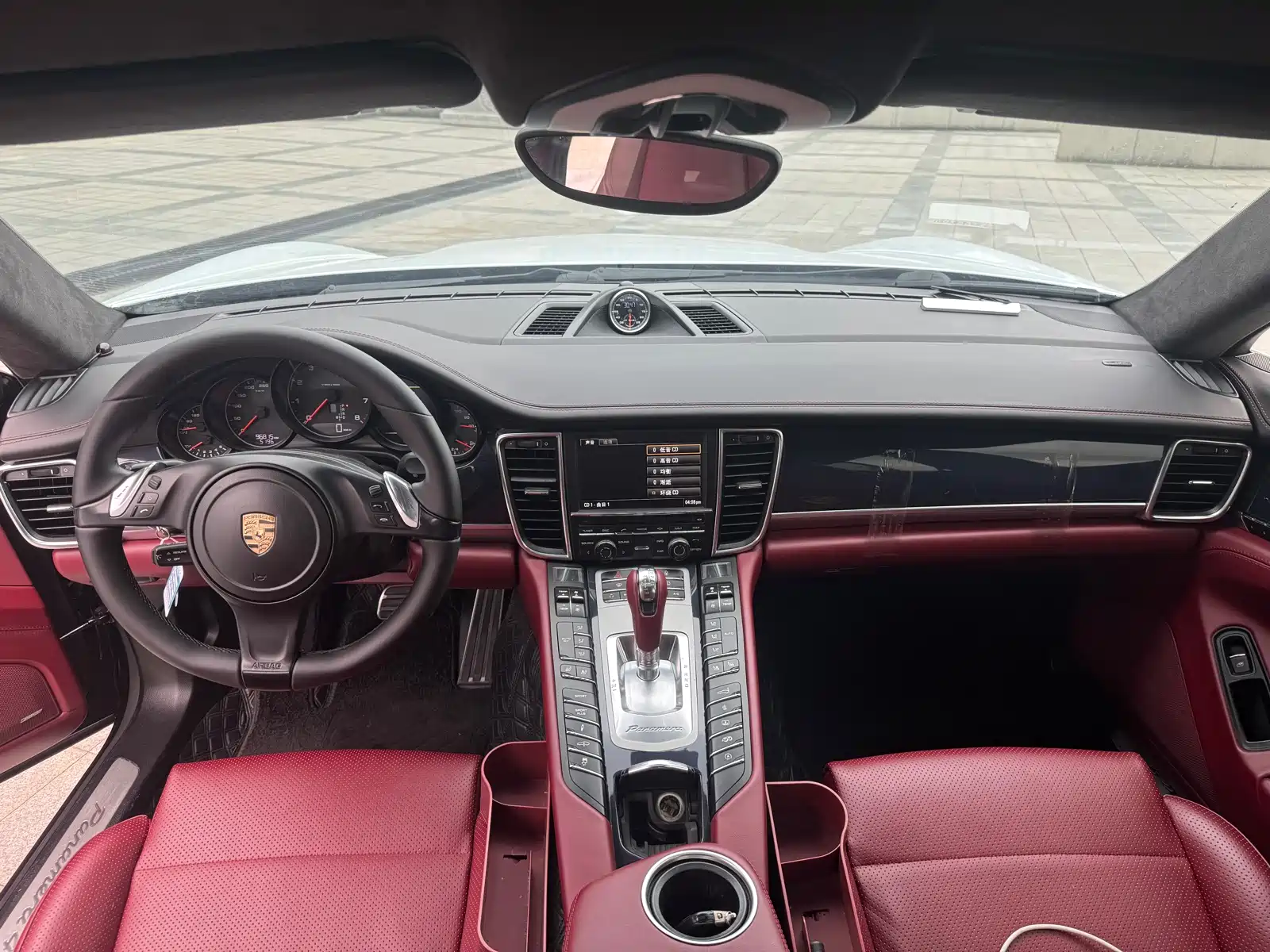 صورة 6 - Porsche Panamera