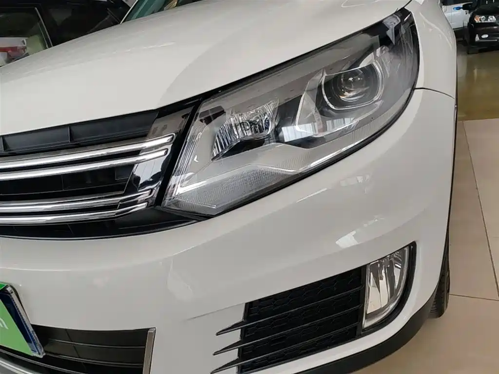Volkswagen Tiguan 2016 Model 300TSI Automatic 2WD Luxury Edition фото 24