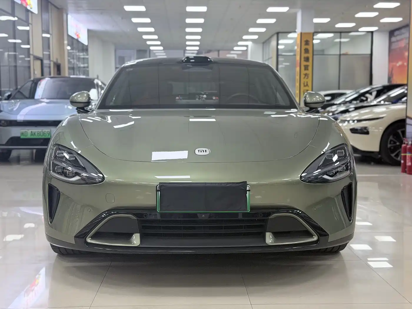 Фото 2 - Xiaomi SU7