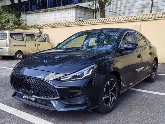  MG MG5 2021 300TGI DCT Youth Luxury Trend Edition