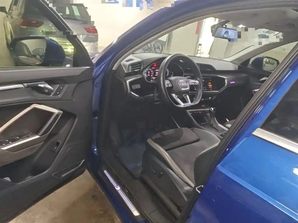 Audi Q3 2019 40 TFSI quattro Fashion Sport фото 16