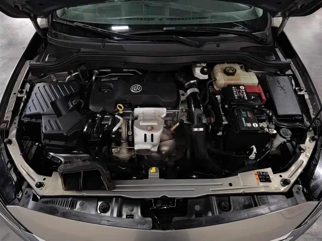 Buick Excelle GT 2018 18T Automatic Elite фото 6