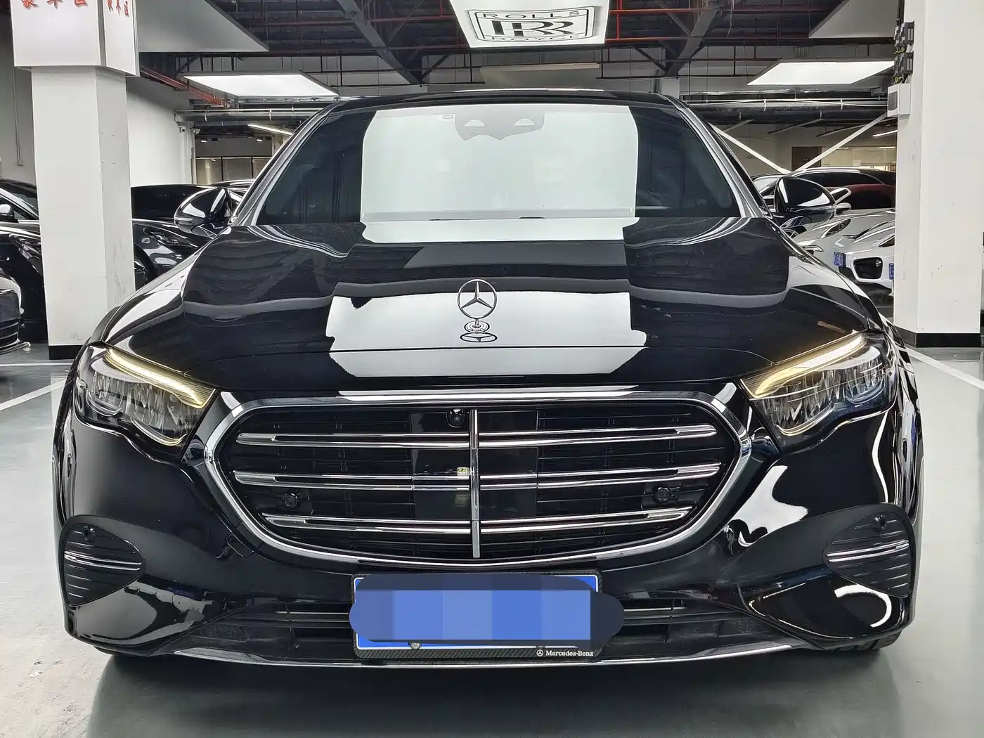 Mercedes-Benz E-Class 2024 Model E 300 L Luxury фото 2