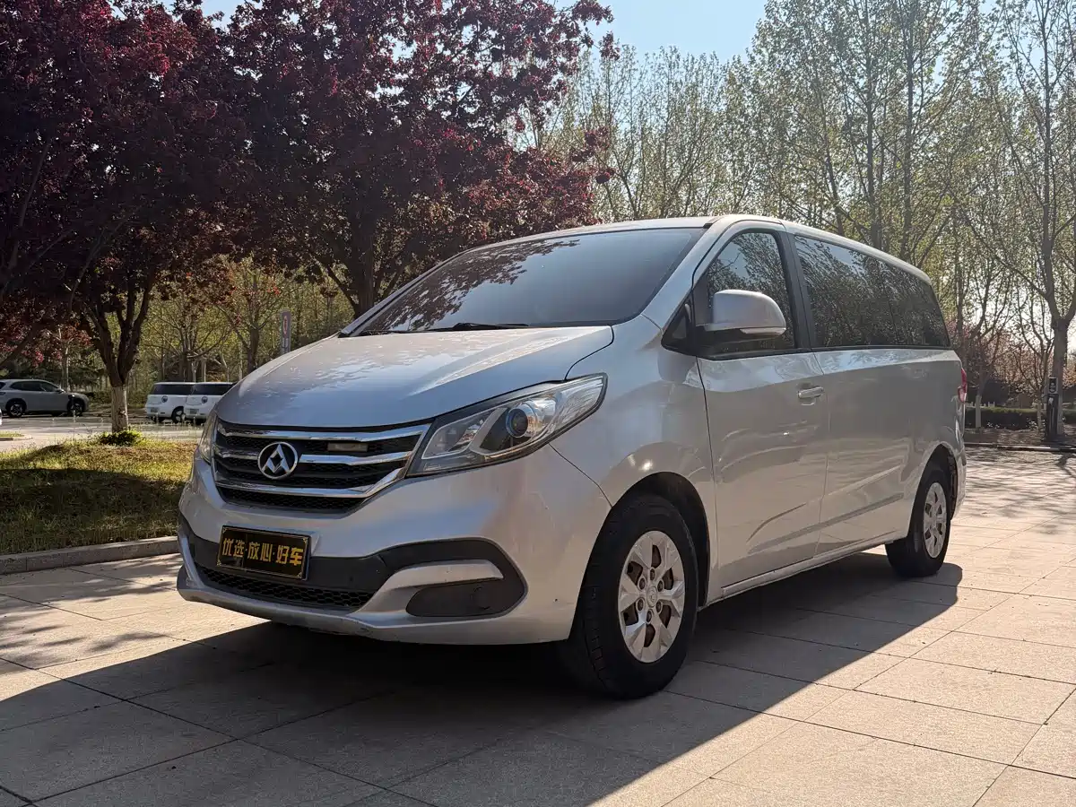 SAIC Maxus Maxus G10 2015 2.0T Automatic Commemorative Edition фото 2