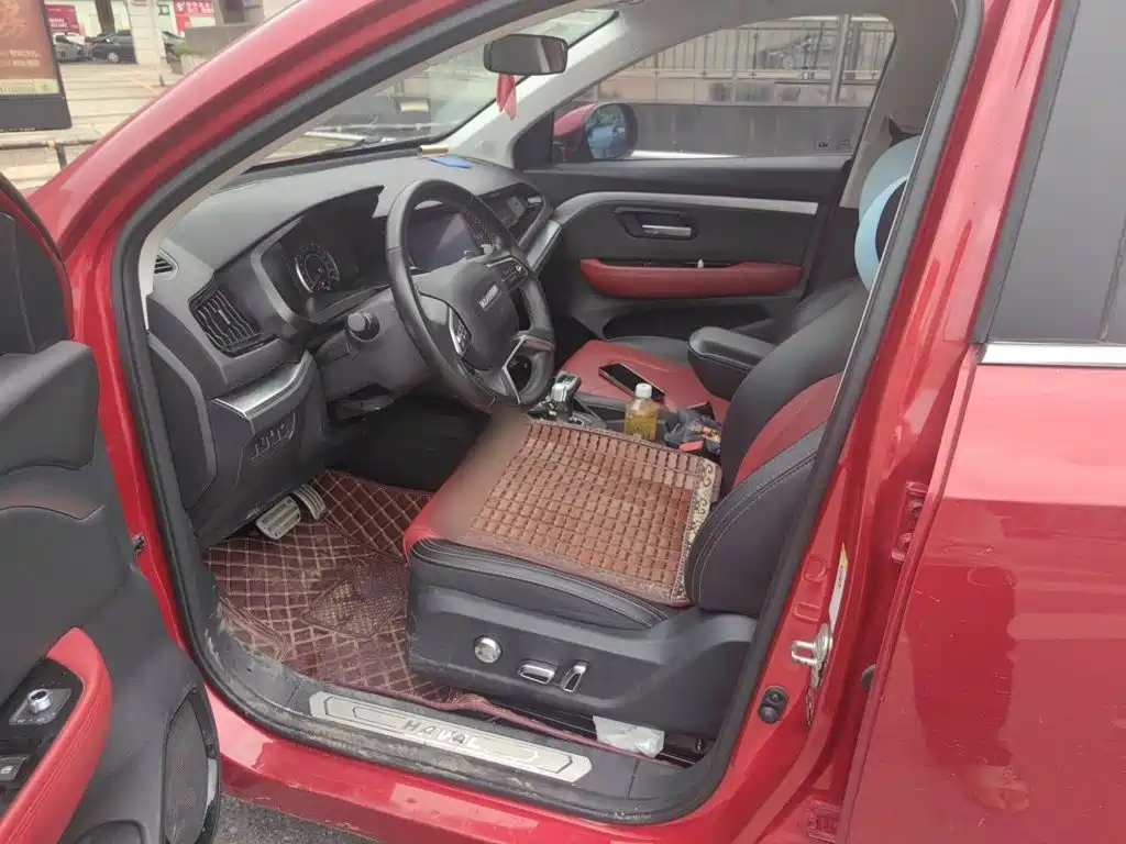 Haval H2s 2017 2017 Red Label 1.5T DCT Luxury