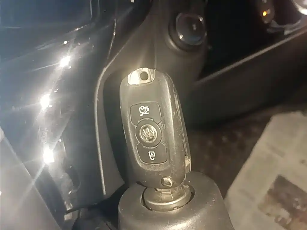 Buick Excelle 2018 15N CVT Elite фото 9