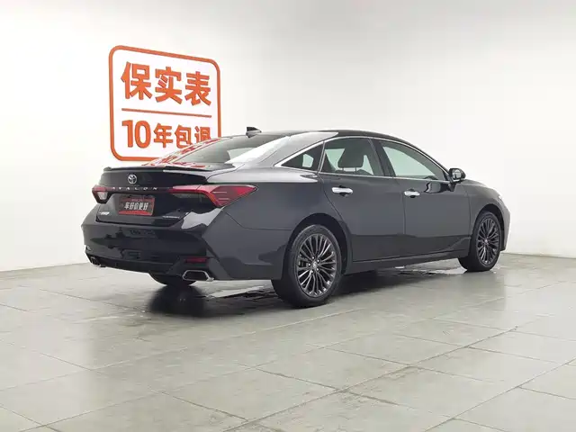 Toyota Avalon 2022 2.5L Touring Premium Edition — фото 2