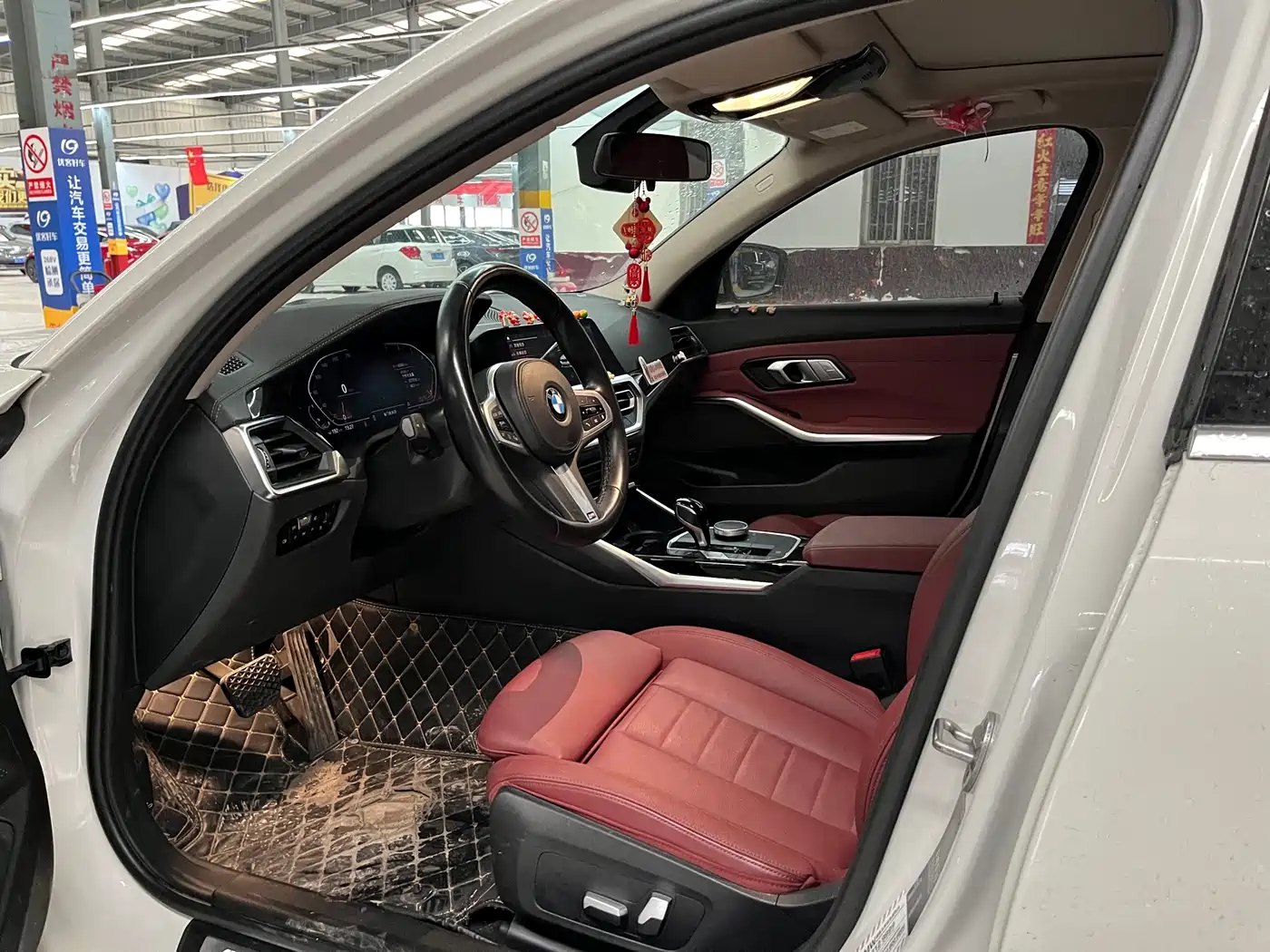 BMW 3 Series 2022 320Li M Sport Package фото 7