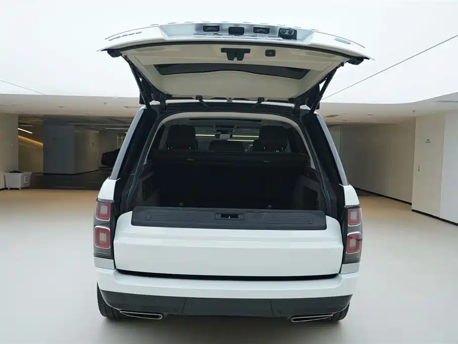 Land Rover Range Rover 2018 3.0 SC V6 Vogue Heritage Edition фото 6