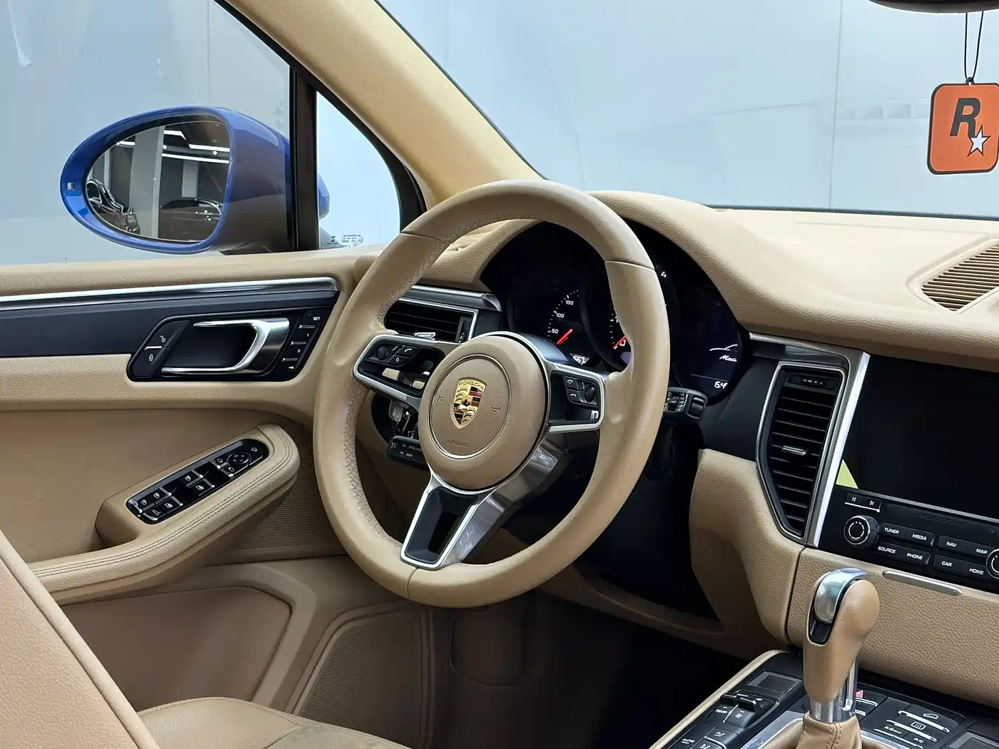 Porsche Macan 2017 Macan 2.0T фото 16