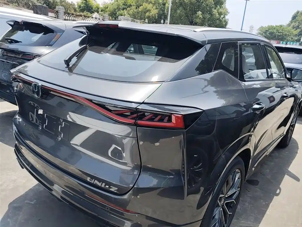 Changan UNI-Z 2026 2025 1.5T Premium