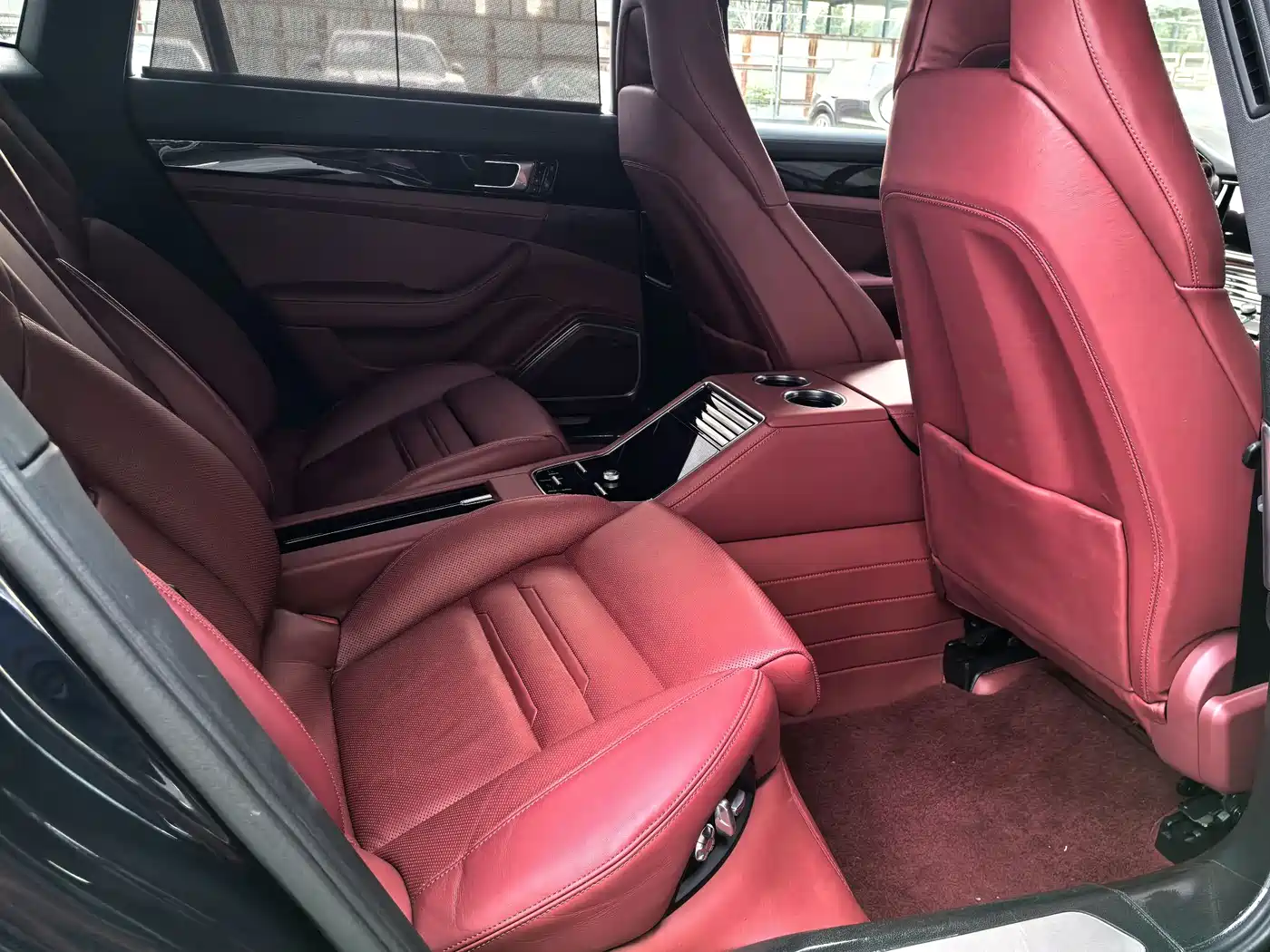 Porsche Panamera 2021 Panamera 4 Executive Long Wheelbase 2.9T фото 11