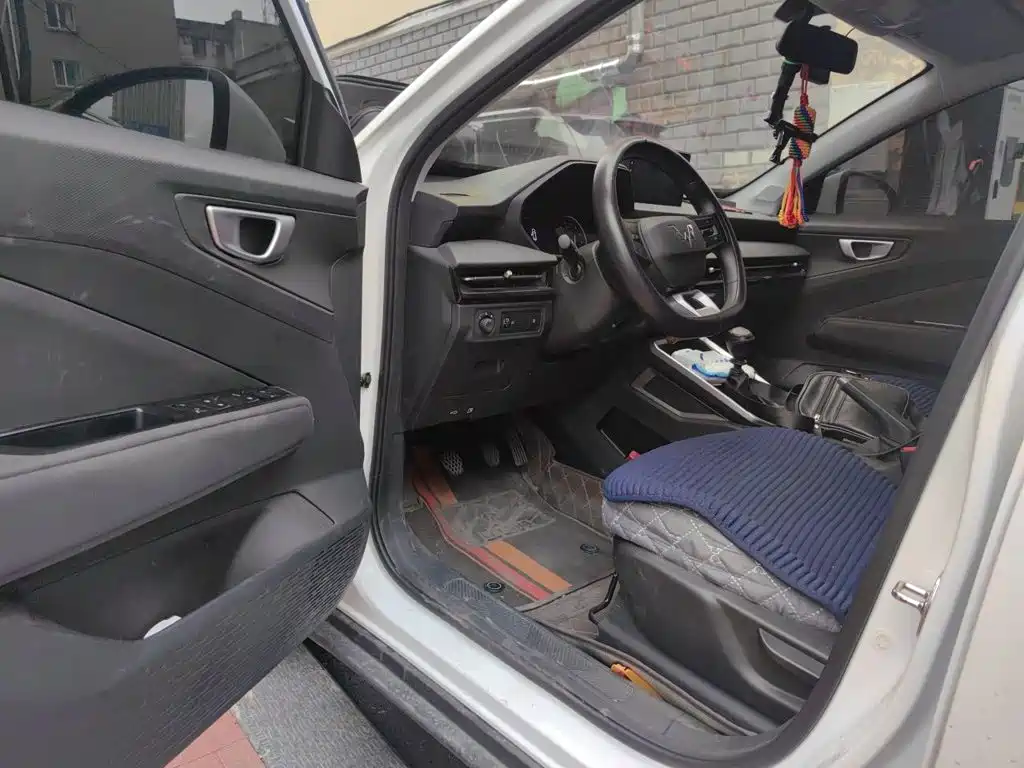 Wuling Motors Wuling Xingchi 2025 2022 1.5L Manual Freedom Edition