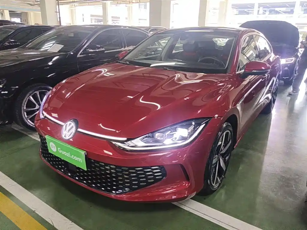 VOLKSWAGEN LINGDU