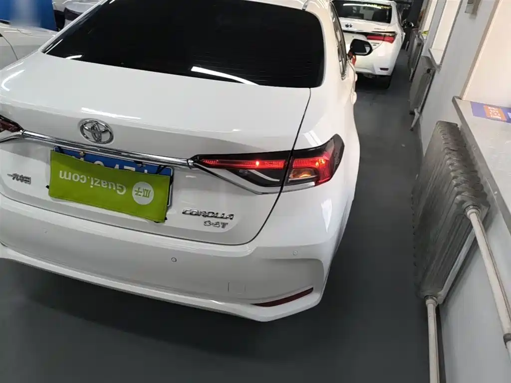 Toyota Corolla 2021 1.2T S-CVT Pioneer Edition фото 8
