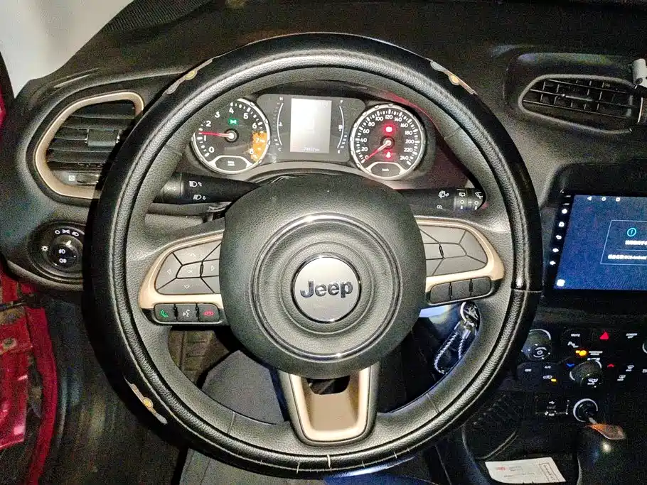 Jeep Renegade 2019 2018 Connected Large Screen Edition 180T Automatic High Energy