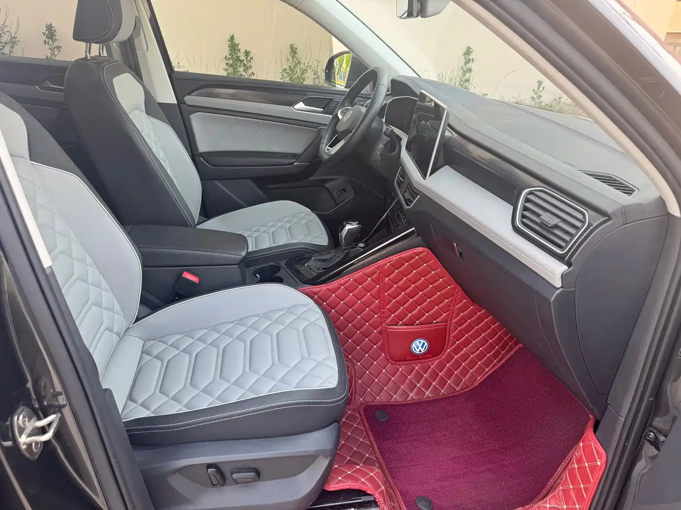 Volkswagen Tayron 2023 280TSI 2WD Luxury Plus Advanced Edition фото 6