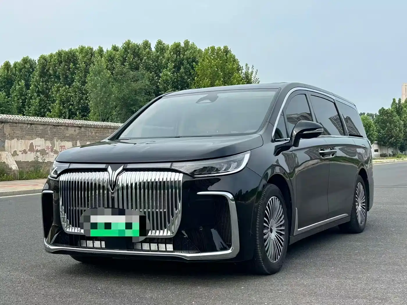 Voyah Auto Voyah Dreamer 2025 PHEV 4WD Kunpeng Premium Edition