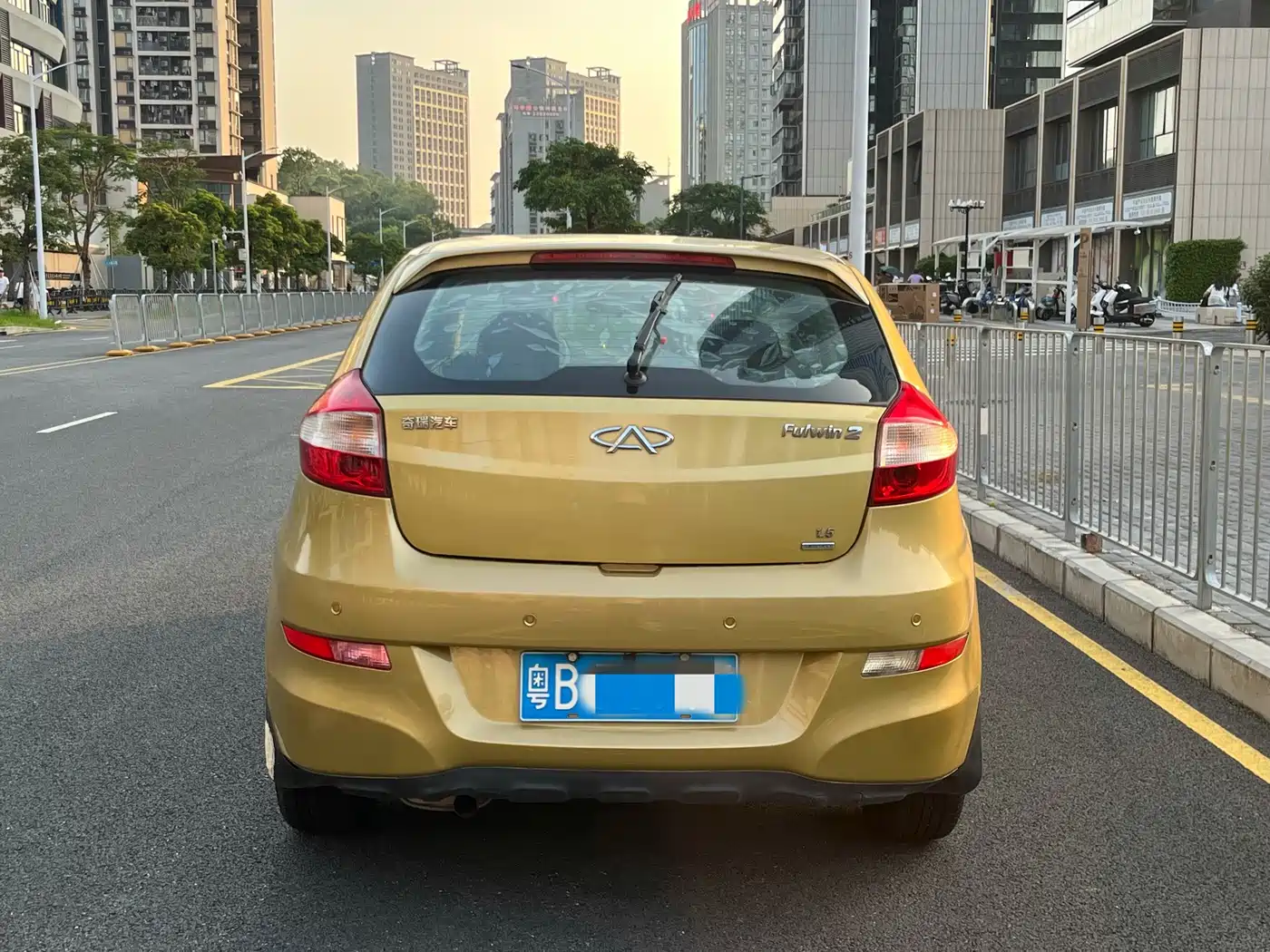 Chery Fengyun 2 2012 2010 Hatchback 1.5L Progressive